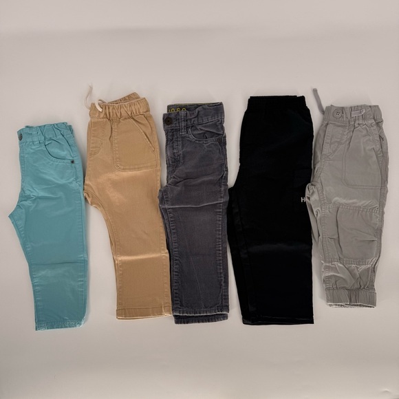 GAP Other - Lot of 4 Baby Boy Pants Size 18-24m